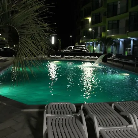 Apartment On Beach-mamaia Navodari