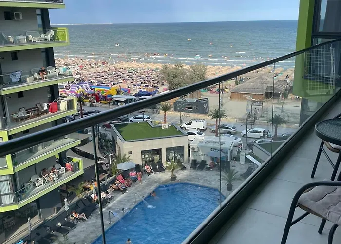 On Beach-mamaia * Нэводари