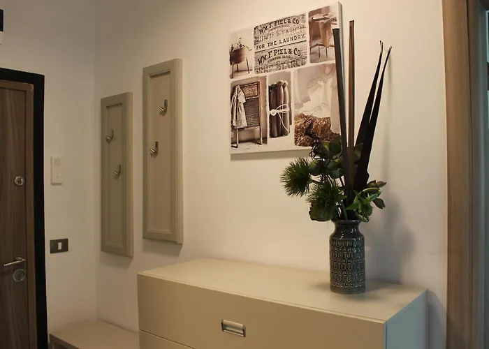 On Beach-mamaia Апартаменты *