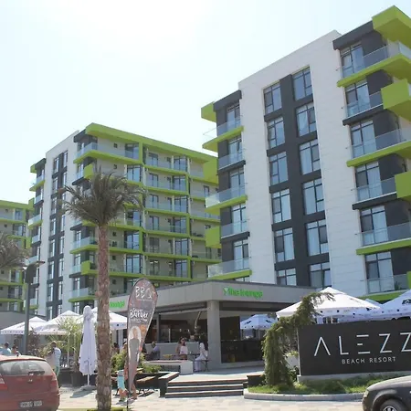 On Beach-mamaia Năvodari