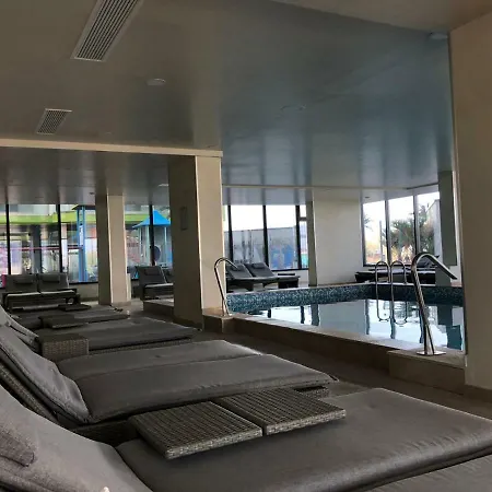 Apartment On Beach-mamaia Năvodari