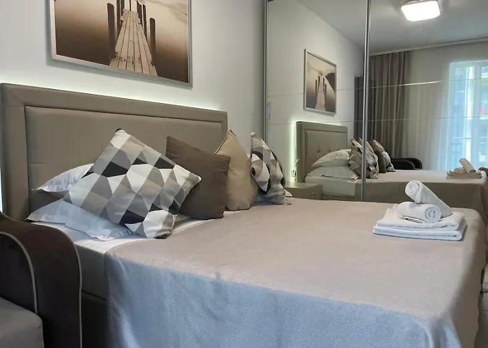 On Beach-mamaia 公寓 *