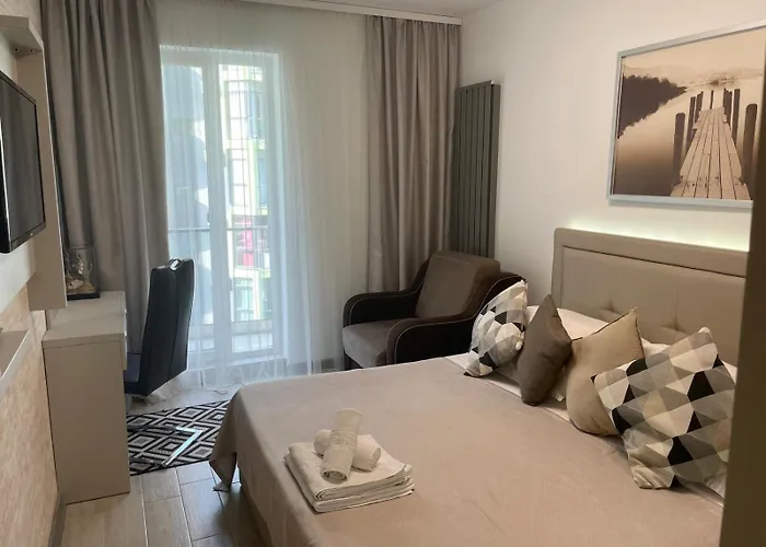 Apartment On Beach-mamaia *