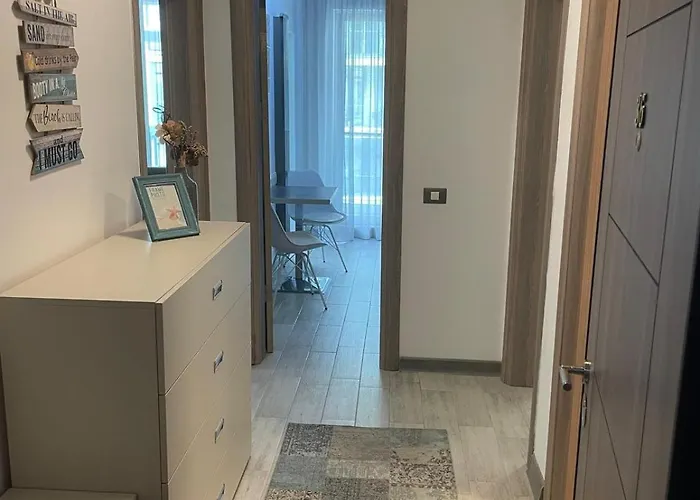 On Beach-mamaia * 那沃达利